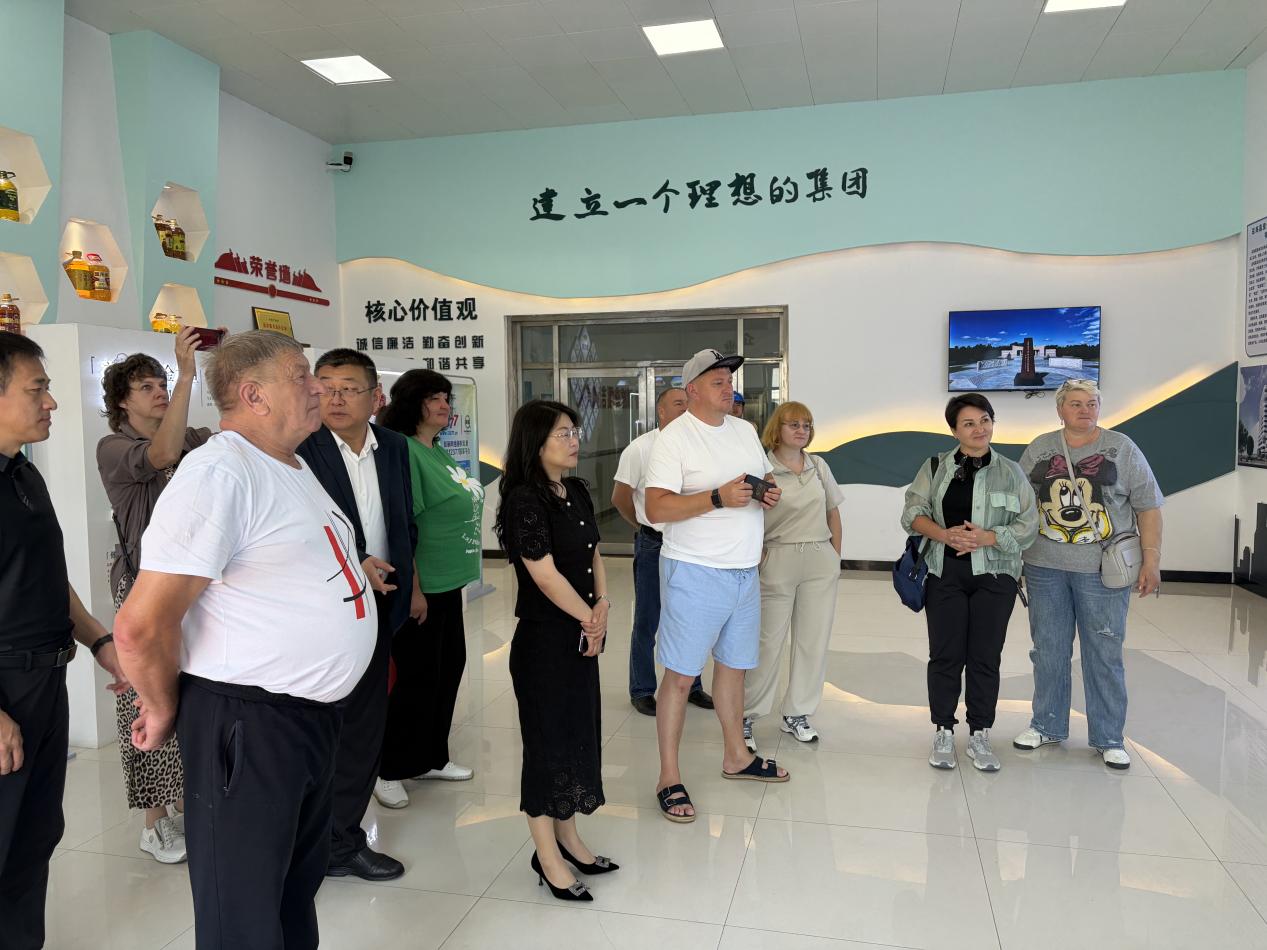 俄罗斯考察团来访-图片1.jpg