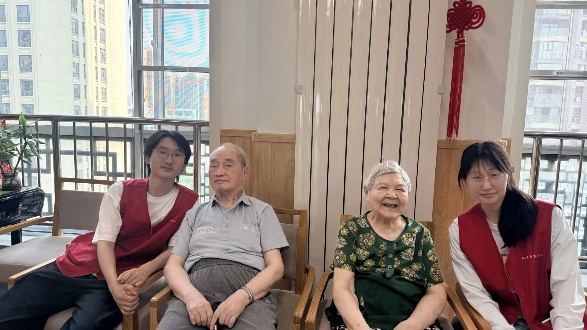 一席陪伴暖老兵，一身初心传美德——长职学子 2026 暑期三下乡敬老拥军实践纪实(1)-图片6.jpg