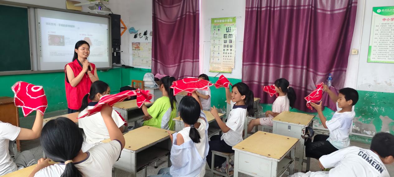 社会实践投稿—邢台学院—“太行山花”艺术工作坊(5)-图片3.jpg