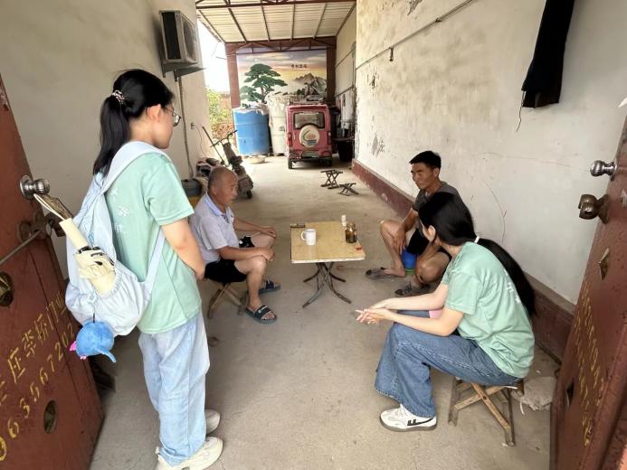 乡音追忆英雄志，青年寻访思广魂——寻迹思广实践团走进冯营村-图片2.jpg