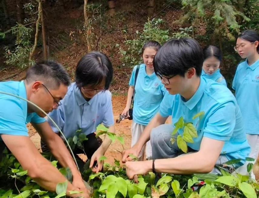 三下乡新闻稿:重走闽赣红医路 赓续岐黄赤子心-图片13.jpg