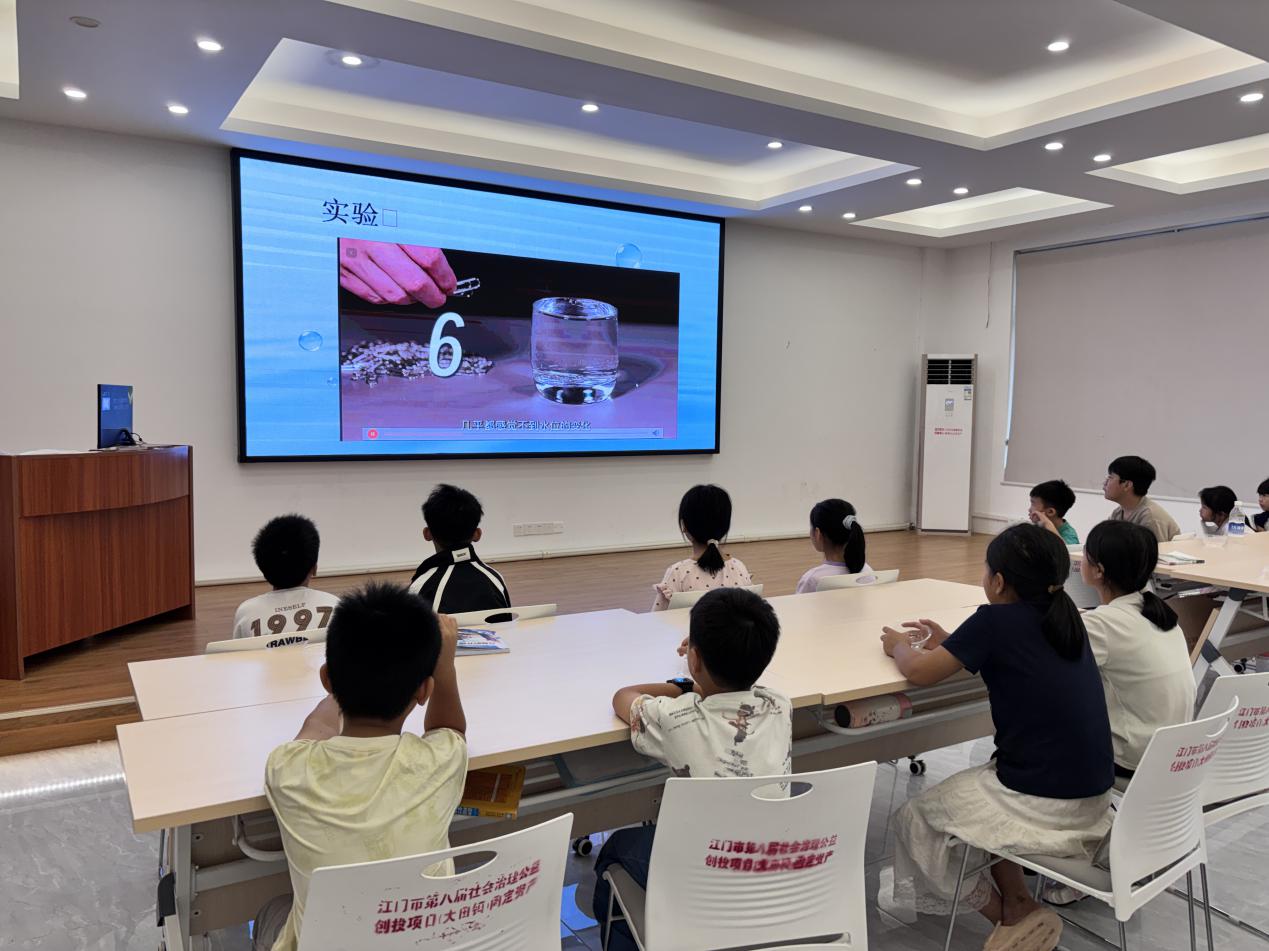 青侨-三下乡Day2|多彩课堂润童心,青春实践护侨乡2-图片2.jpg
