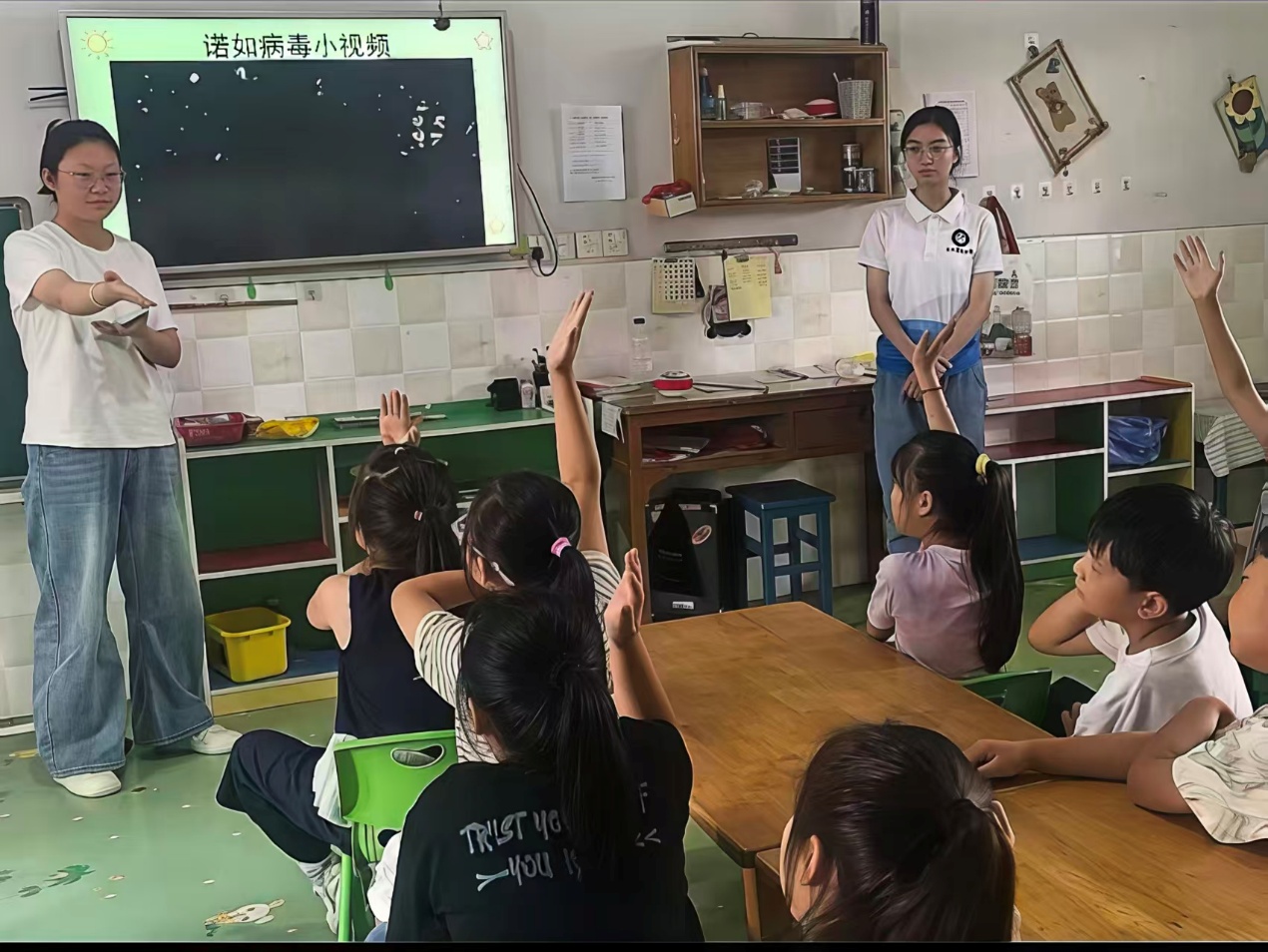 【2026暑期三下乡】公共卫生学院公卫青行小岗实践队传承红色基因·助力乡村振兴-图片4.jpg