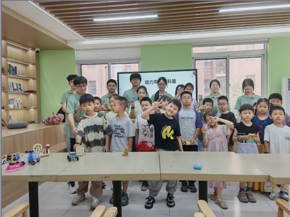自研教具进社区 安农科协青年行志愿(1)-图片3.png
