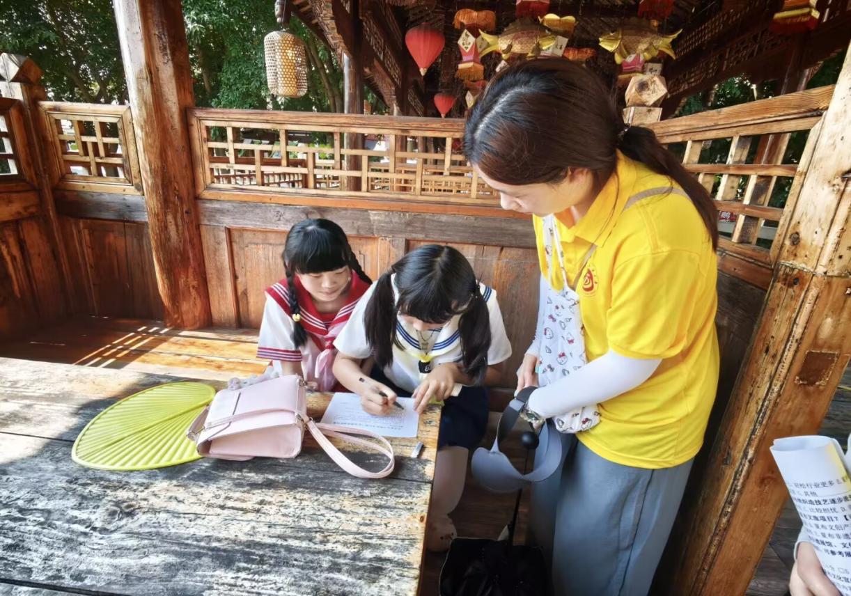 三下乡｜荣昌青年暑期社会实践队：踏遍荣昌乡土来探寻非遗民生之路+孙倩倩+西南石油大学(1)-图片2.jpg