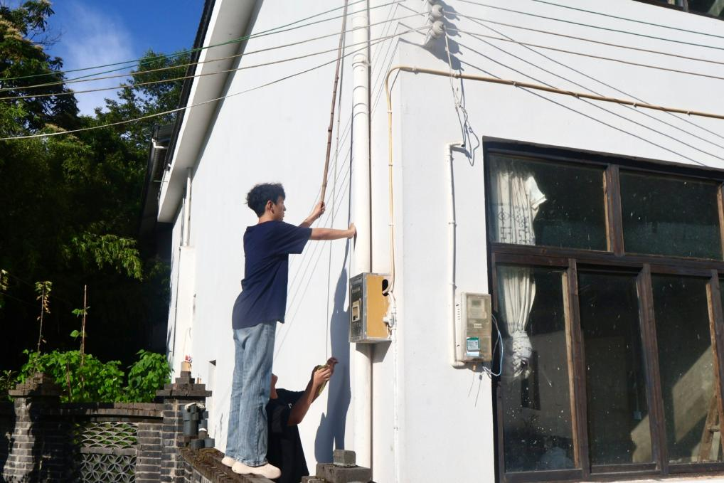 画笔绘就振兴景 青春点亮齐跃桥——汉口学院艺术设计学院艺抹星火社会实践团墙绘工作圆满收官近日，汉口学院艺术设计学院(1)-图片1.png