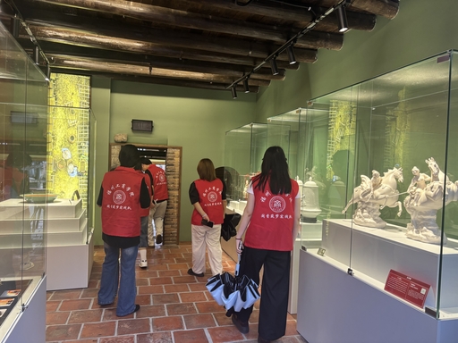 福州工商学院闽香筑梦实践队赴泉州开展“三-图片10.jpg
