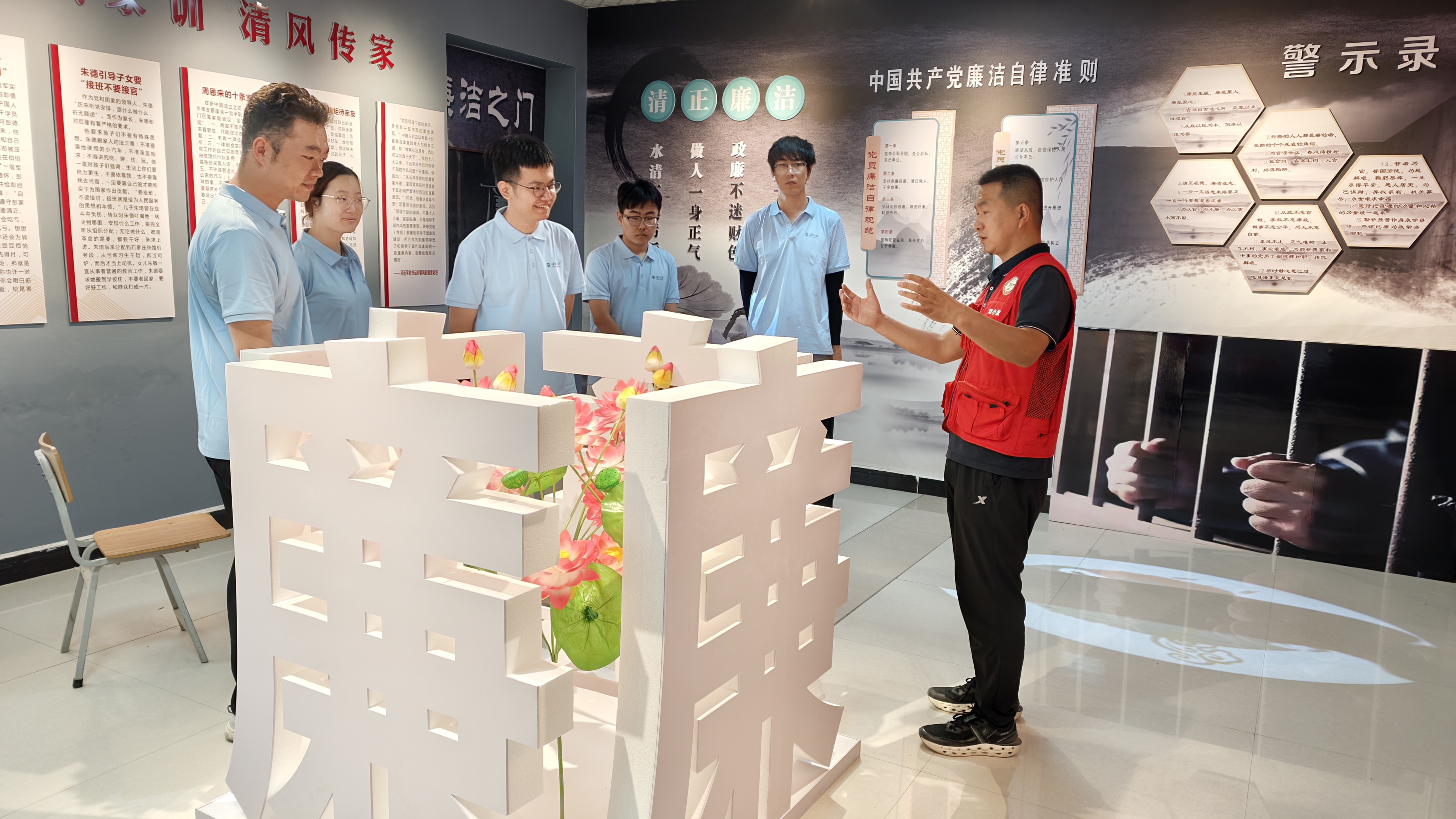 走进文明廉政阵地 汲取善治振兴动能——宁夏大学农学院青锋绘乡实践队-图片4.jpg
